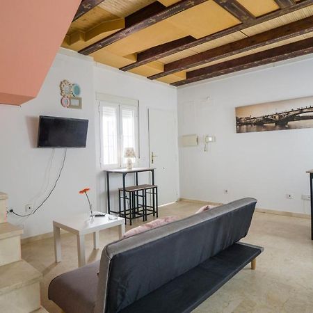 Rentalsevilla Feria Duplex Con Terraza Εξωτερικό φωτογραφία