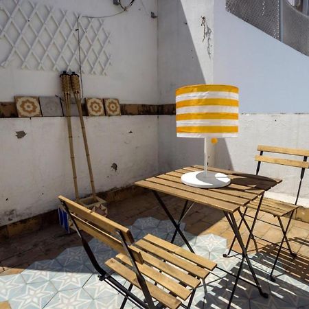 Rentalsevilla Feria Duplex Con Terraza Εξωτερικό φωτογραφία