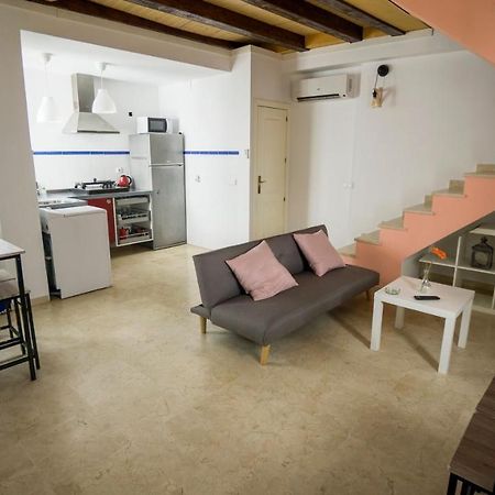Rentalsevilla Feria Duplex Con Terraza Εξωτερικό φωτογραφία